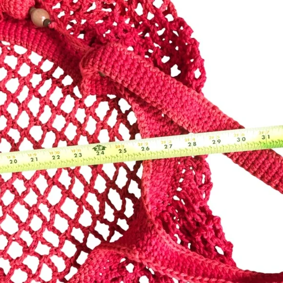 French Inspired Crochet Fishnet Market Bag Red Rouge Tote Shoulder Bag w/Tassel - Picture 12 of 16